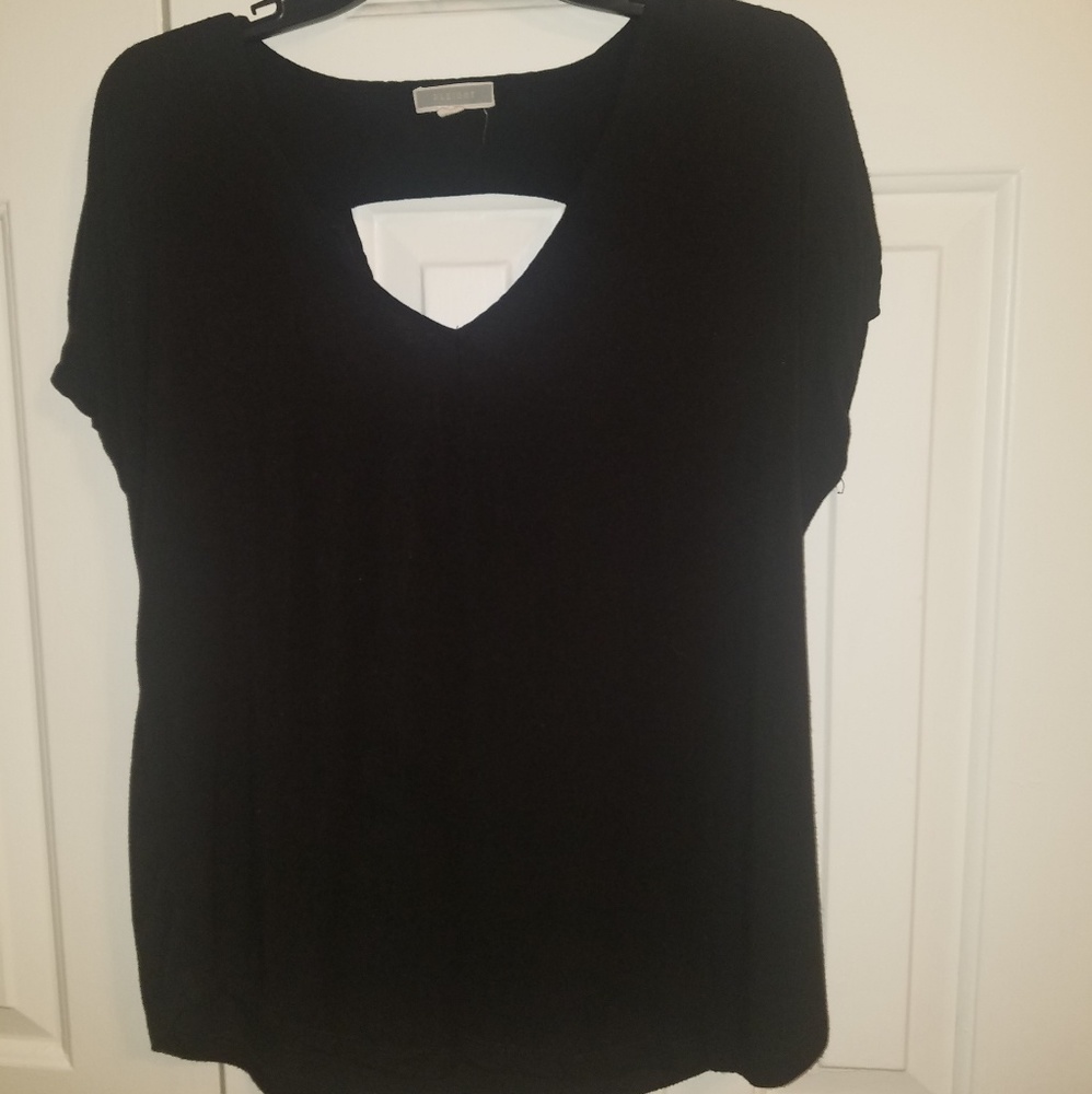 Short sleeve shirt